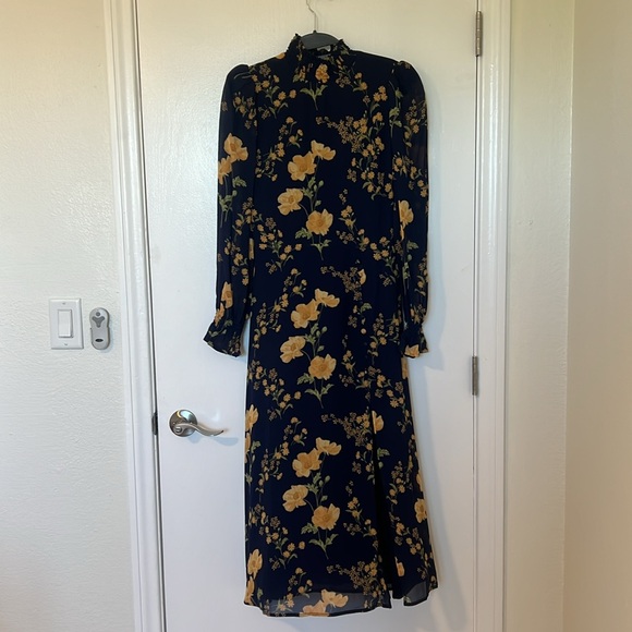 REFORMATION STEVI MIDI DRESS - Picture 2 of 8